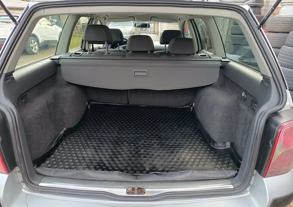 Volkswagen Passat cena 6200 przebieg: 468000, rok produkcji 2004 z Rawa Mazowiecka małe 79
